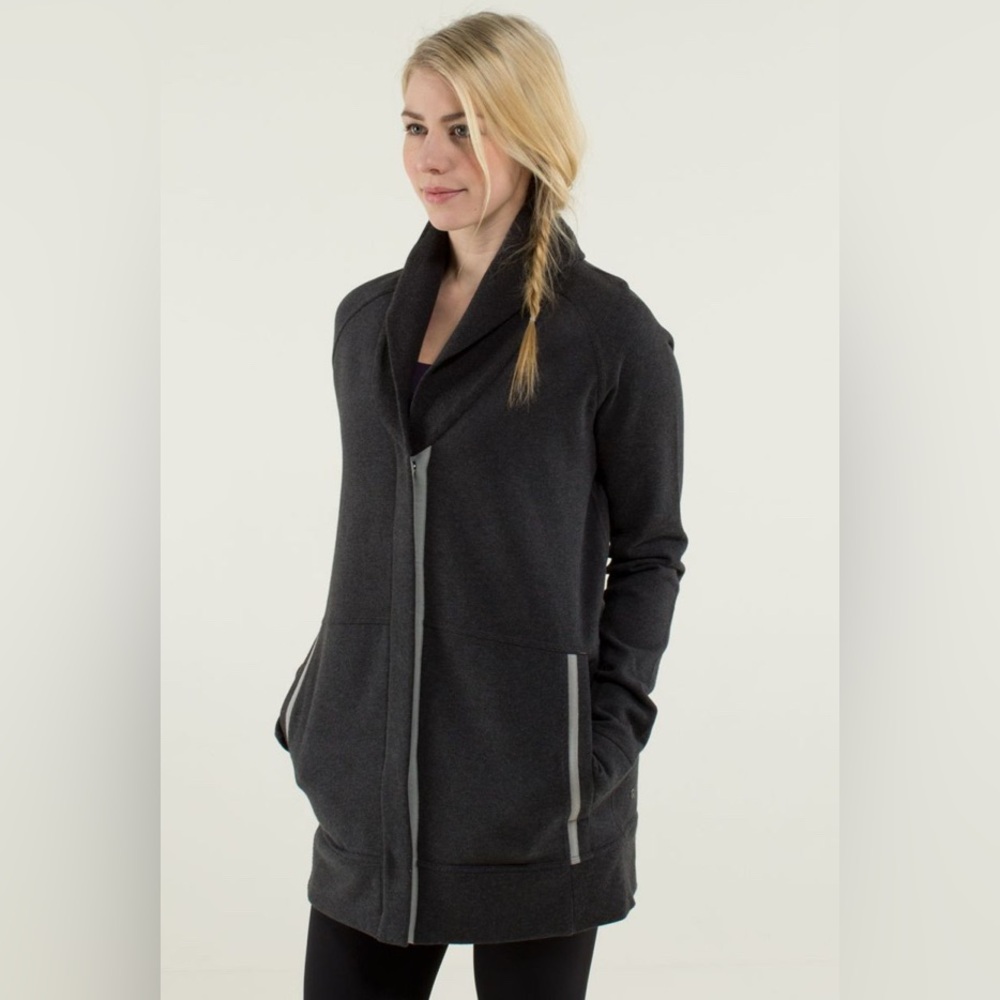 Lululemon Yin To My Yang Cardi SZ 4